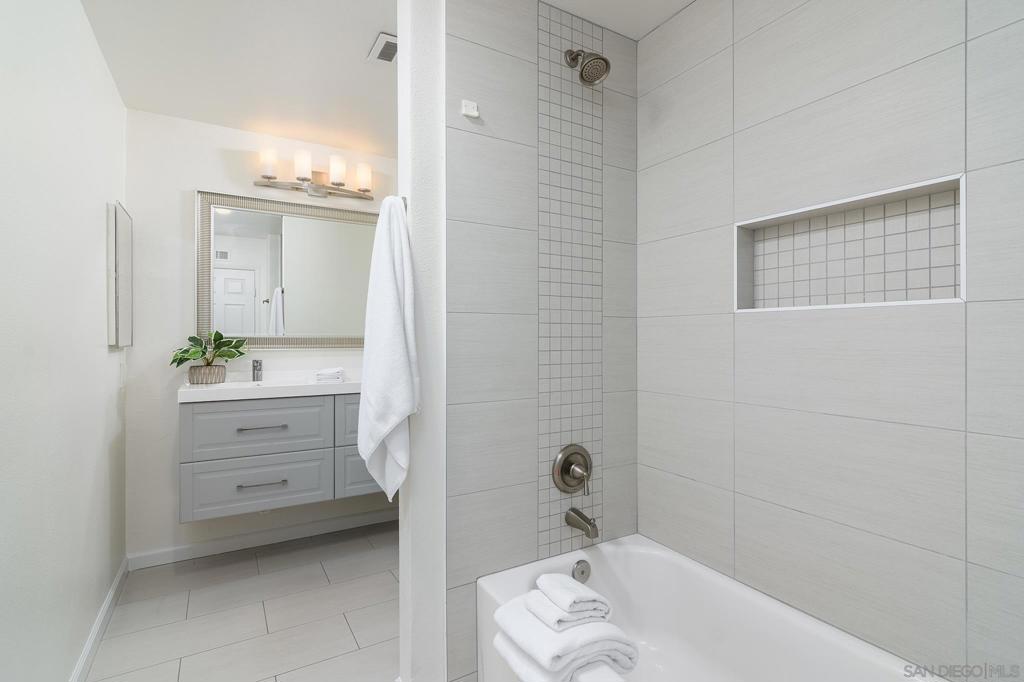 Rancho Bernardo - Residential