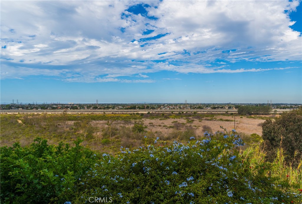 Mesa Bluffs (MBLF) - Residential Lease