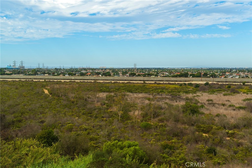 Mesa Bluffs (MBLF) - Residential Lease