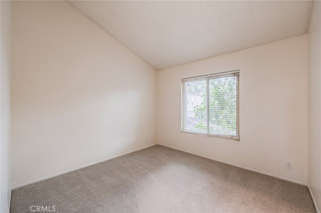 Mesa Bluffs (MBLF) - Residential Lease