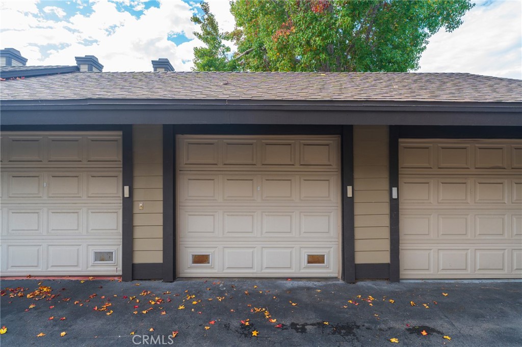 Mesa Bluffs (MBLF) - Residential Lease