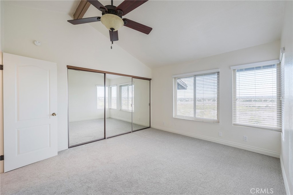 Mesa Bluffs (MBLF) - Residential Lease