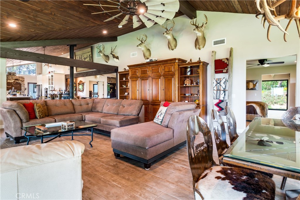 Yucaipa, California, 92399, United States, 3 Bedrooms Bedrooms, ,3 BathroomsBathrooms,Residential,Active,2038158