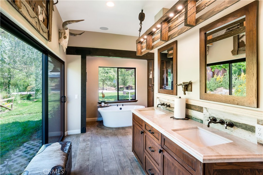 Yucaipa, California, 92399, United States, 3 Bedrooms Bedrooms, ,3 BathroomsBathrooms,Residential,Active,2038158
