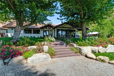 Photo of 37547 Oak Glen Road, Oak Glen, CA 92399 (MLS # IG26080819)