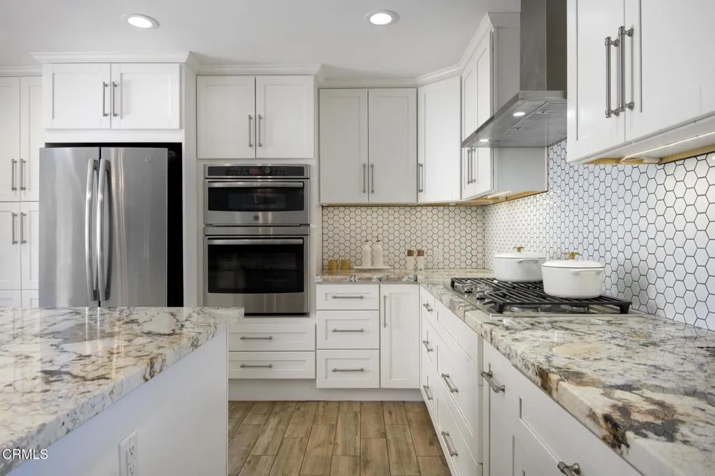 Ojai, California 93023, United States, 3 Bedrooms Bedrooms, ,2 BathroomsBathrooms,Residential,Active,117038