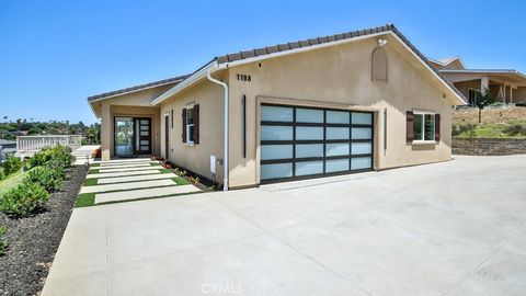 1198 Barbara Drive Vista CA 92084