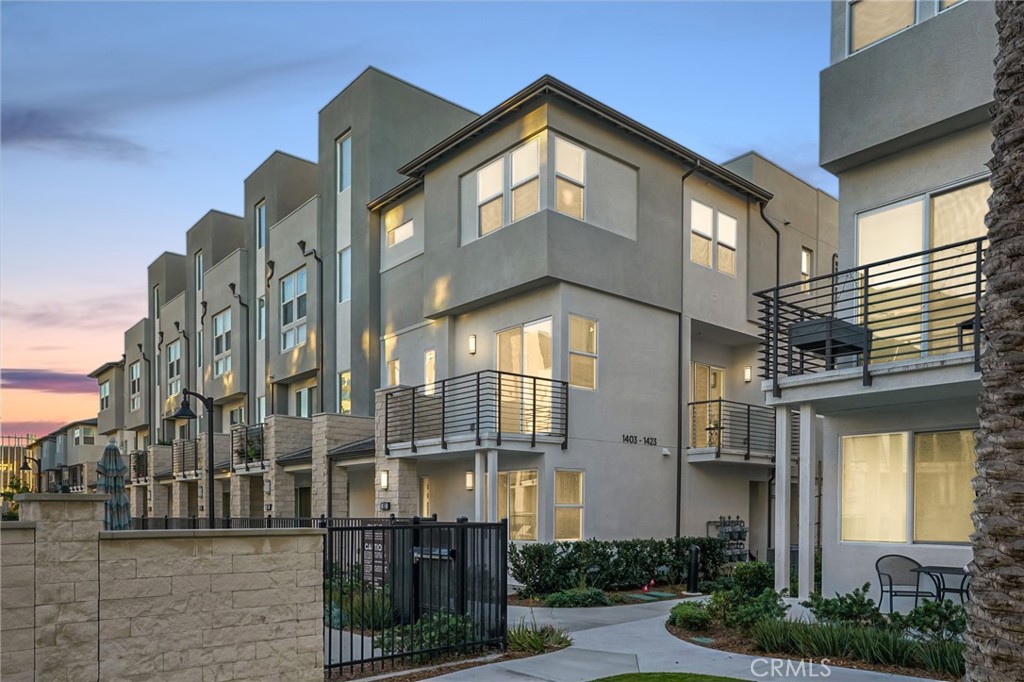 1415 West Cara Drive