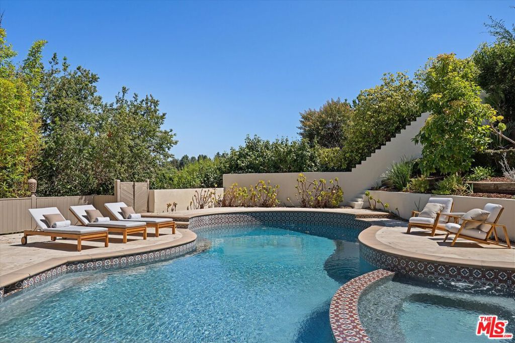 9830 Beeson Drive