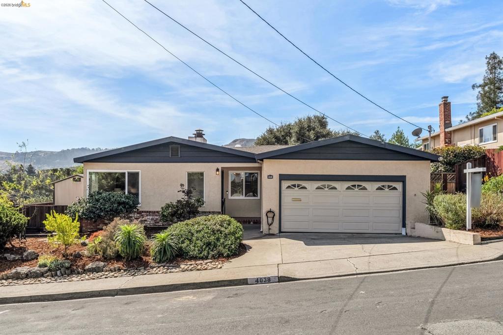 4038 Fariss Ln