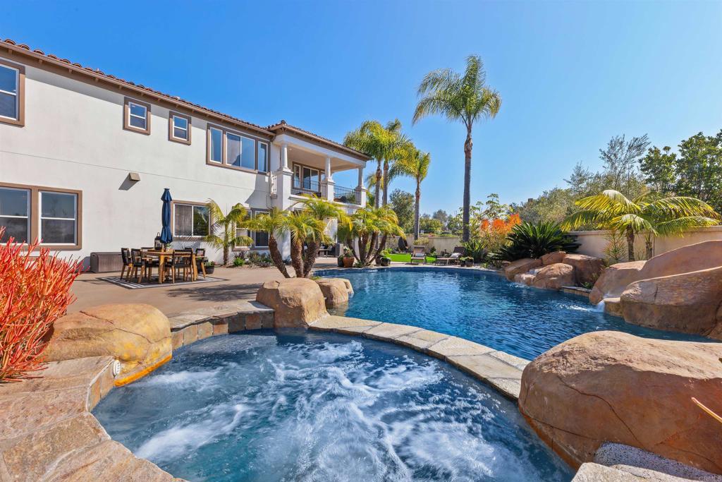 12440 Del Vino Ct