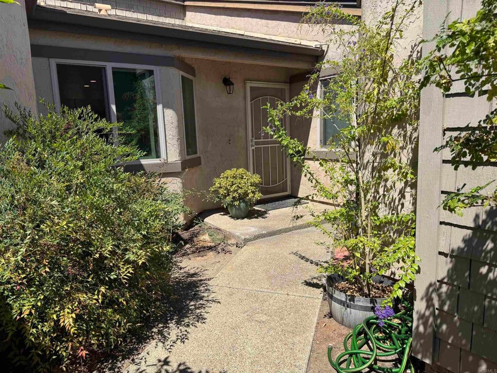 5643 Adobe Falls Rd B