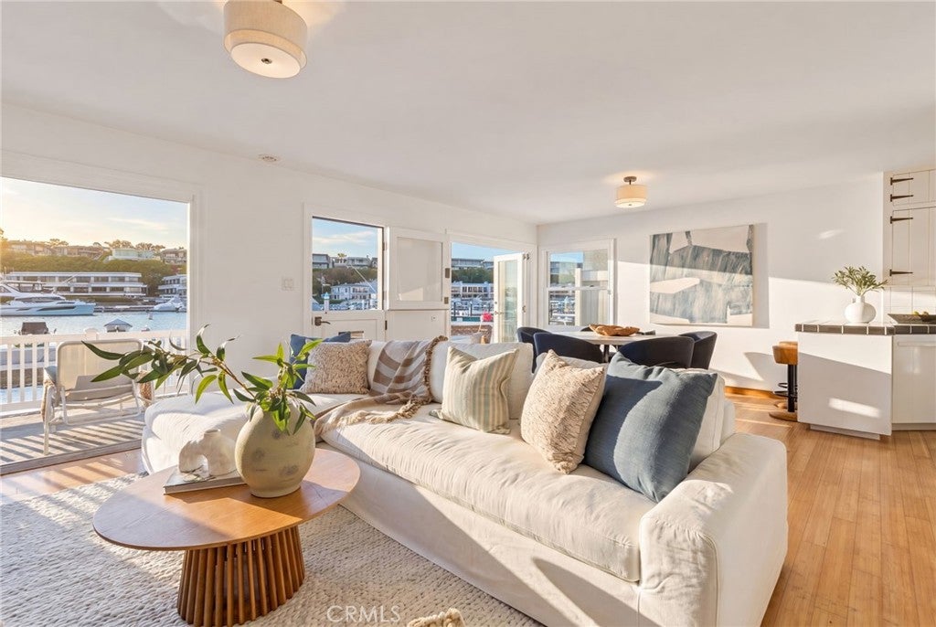 1403 N Bayfront, Newport Beach CA 92662 - Photo 6