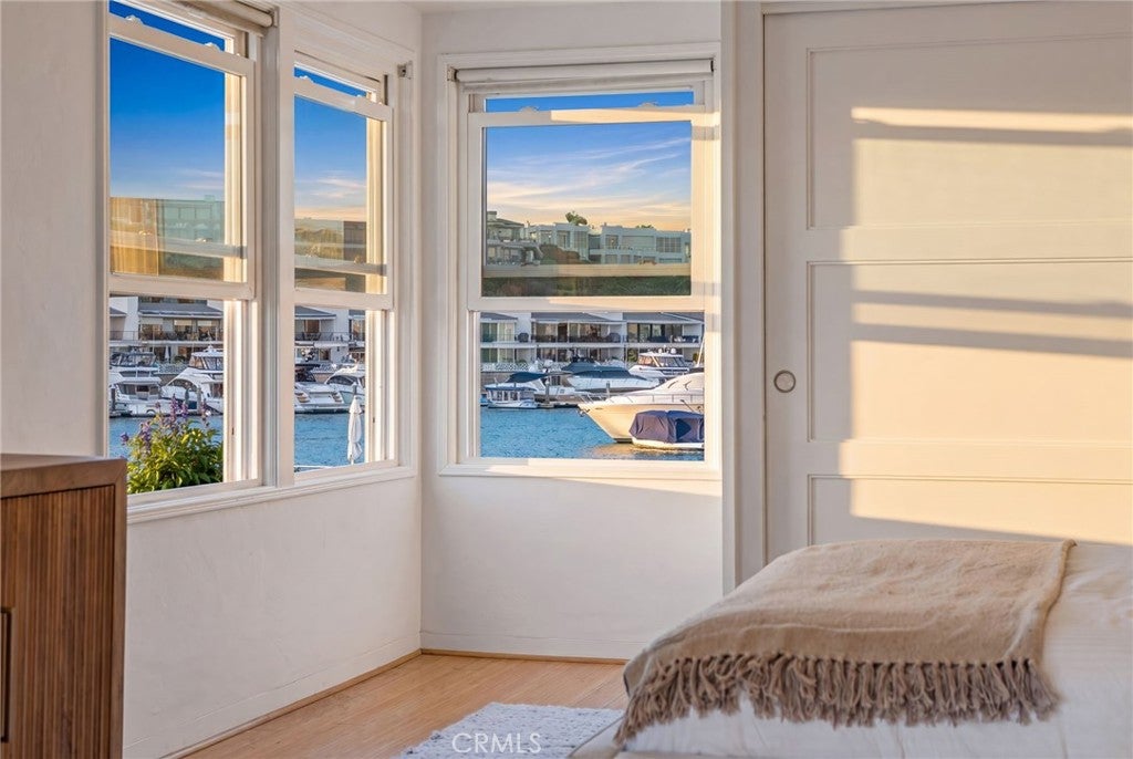 1403 N Bayfront, Newport Beach CA 92662 - Photo 18
