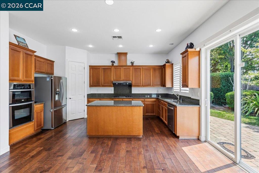5204 Skyler Ct