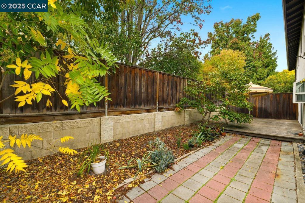 WALNUT CREEK - Residential