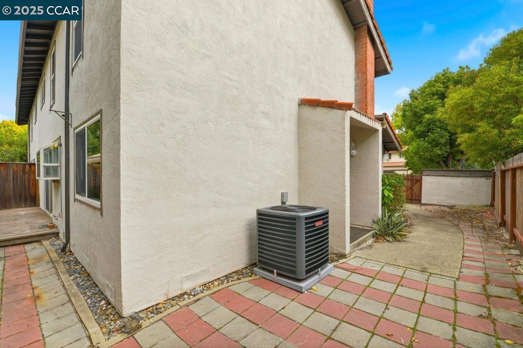 WALNUT CREEK - Residential