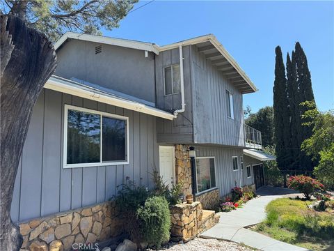 Tiny photo for 4922 Lowell Avenue, Glendale, CA 91214 (MLS # PV25098619)