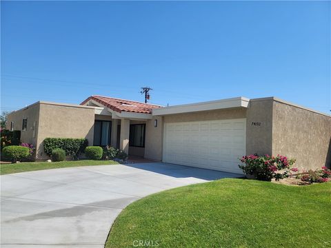Photo of 74192 Santa Rosa CIR, Palm Desert, CA 92260 (MLS # RS26118420)