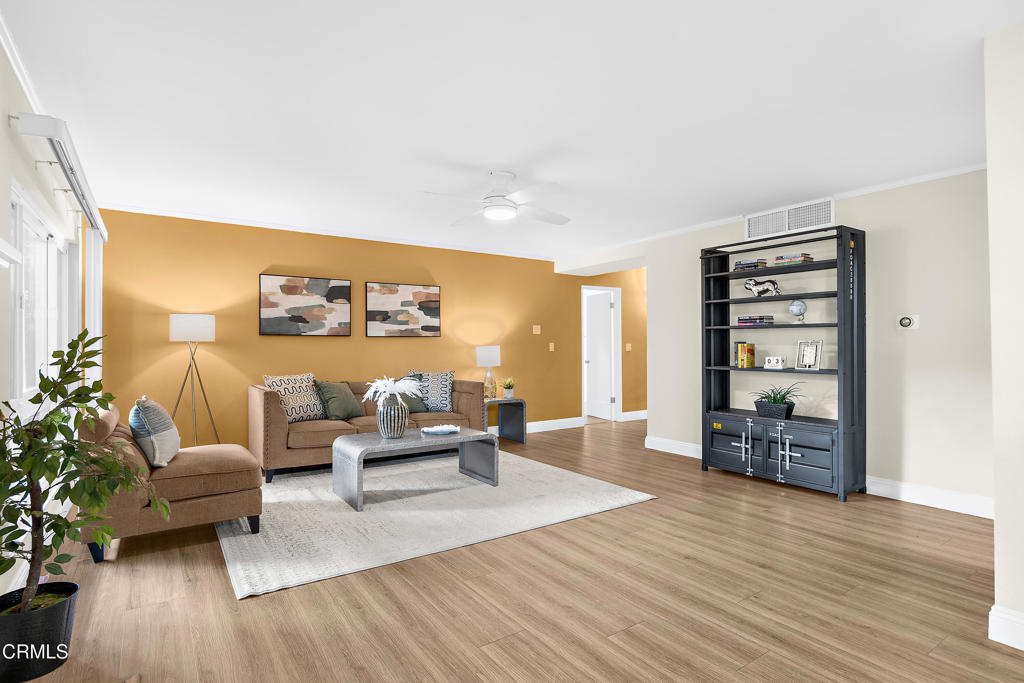 1127 E Del Mar Boulevard 114