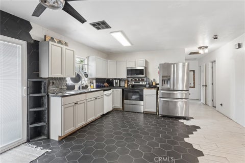 Tiny photo for 611 Poquita Lane, San Miguel, CA 93401 (MLS # SC26189338)