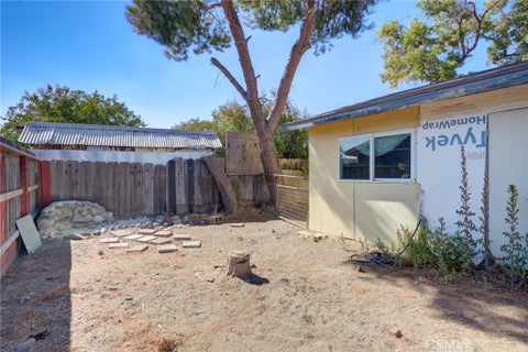 Tiny photo for 611 Poquita Lane, San Miguel, CA 93401 (MLS # SC26189338)