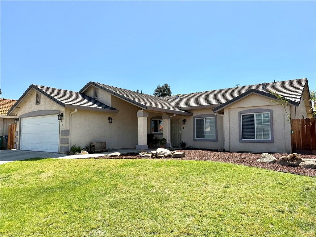 Photo of 2943 Bea Dr, Merced, CA 95348 (MLS # MC26082605)