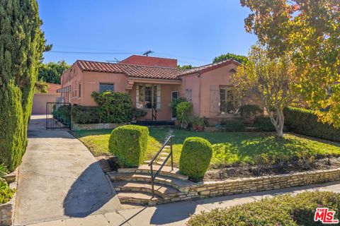 Photo of 10582 Cheviot Drive, Los Angeles, CA 90064 (MLS # 25624191)