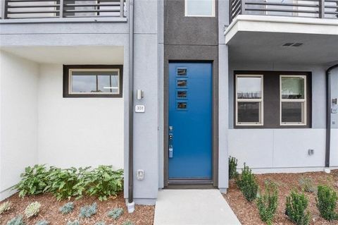 Photo of 331 Placemark, Irvine, CA 92614 (MLS # OC26028106)