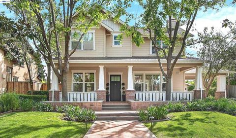 Photo of 5454 Stockton Loop, Livermore, CA 94550 (MLS # 41128772)