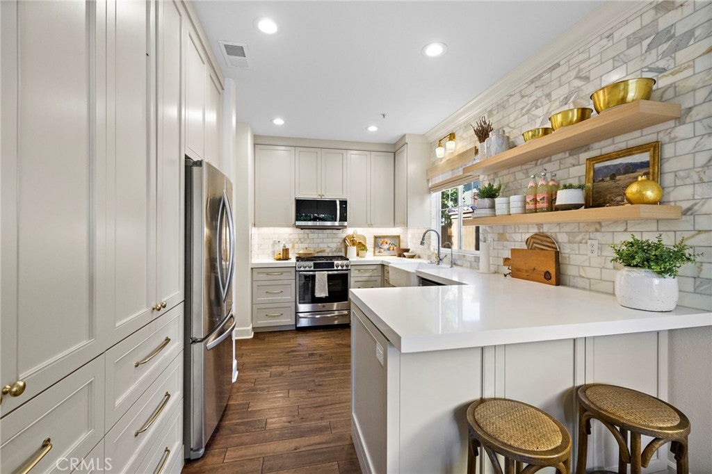 24 Fieldhouse, Ladera Ranch CA 92694 - Photo 8