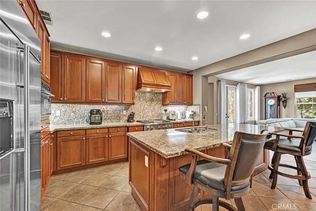 1407 Williamsburg St Street, Tustin CA 92782 - Photo 6