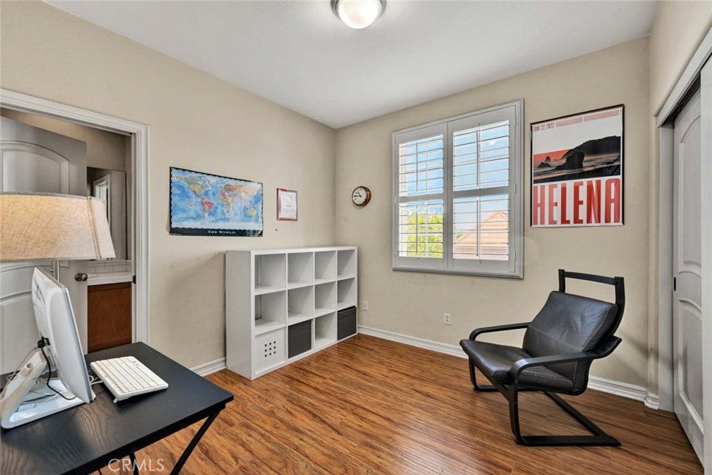 1407 Williamsburg St Street, Tustin CA 92782 - Photo 15