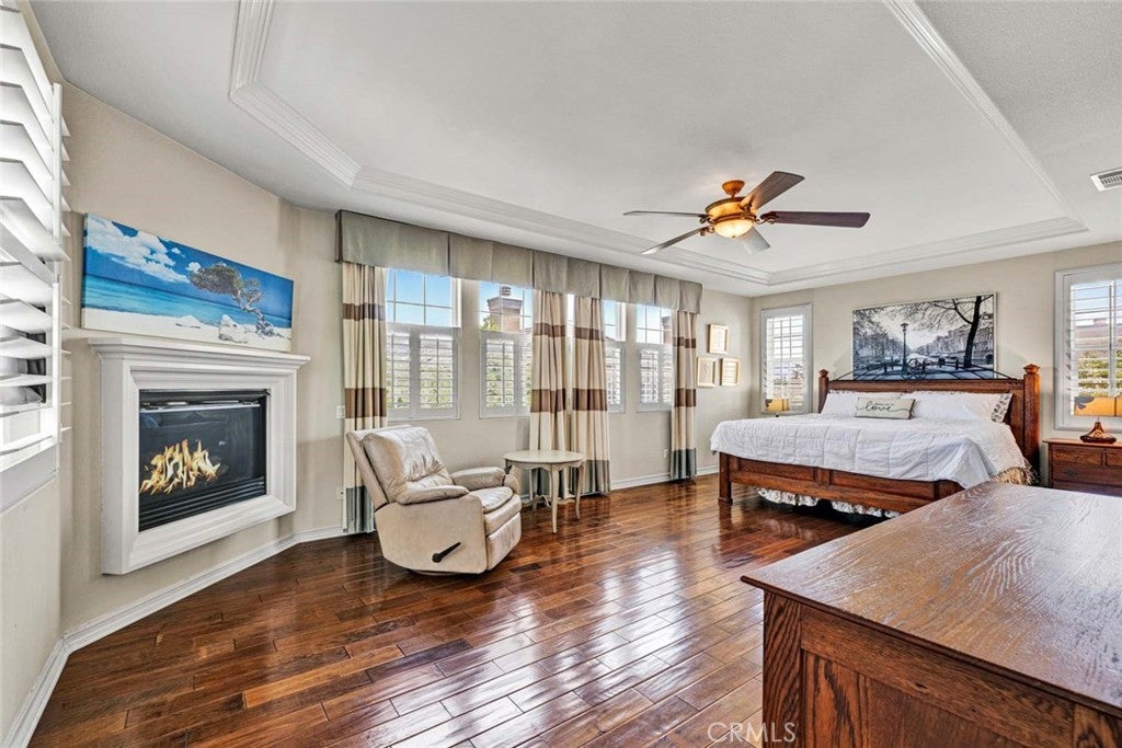1407 Williamsburg St Street, Tustin CA 92782 - Photo 11