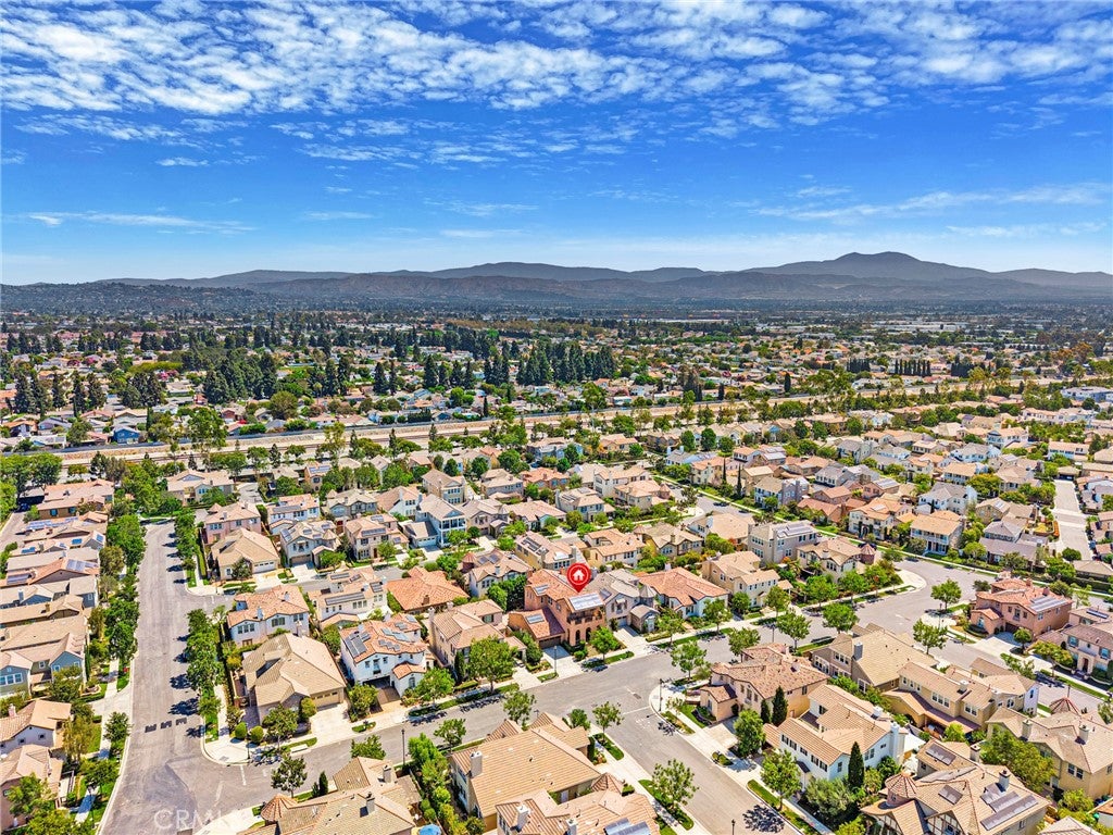 1407 Williamsburg St Street, Tustin CA 92782 - Photo 27