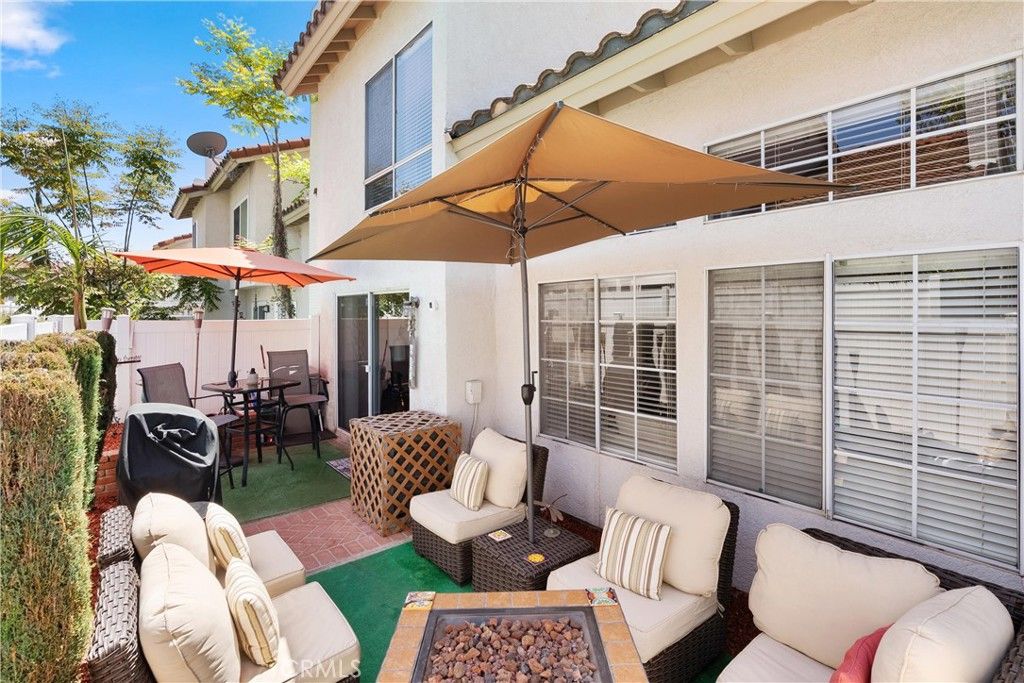 listing image 130720286475982711555