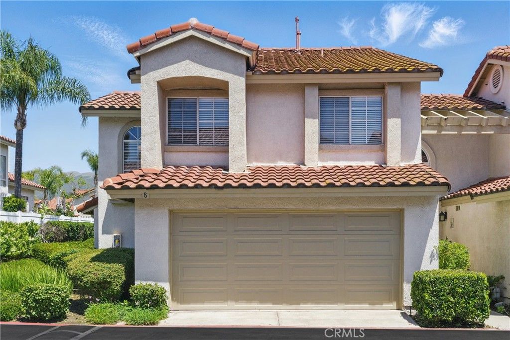 listing image 130722490478249284022