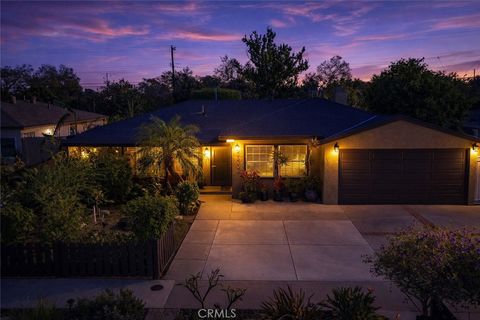 Photo of 5026 W Roberts Dr, Santa Ana, CA 92704 (MLS # OC26066968)