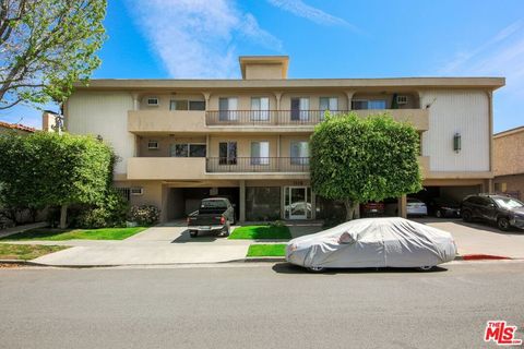 1110 S Oakhurst Drive Los Angeles CA 90035