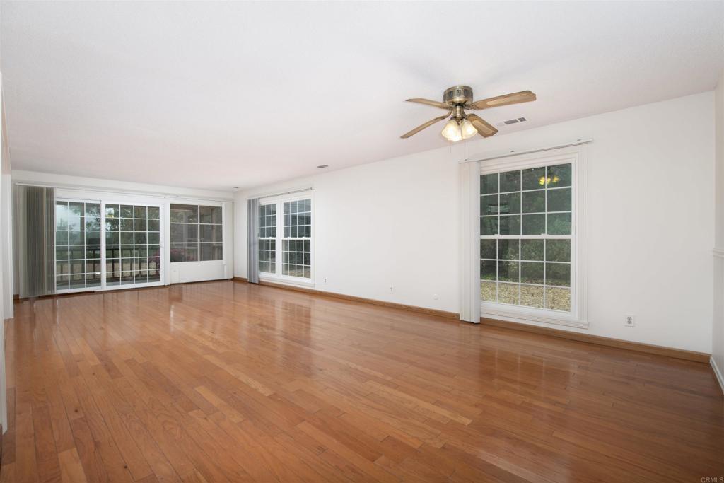 3621 Vista Campana S 11