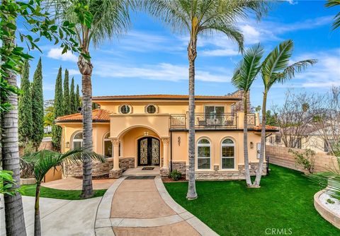 Photo of 661 W Lemon Avenue, Arcadia, CA 91007 (MLS # SR26038451)