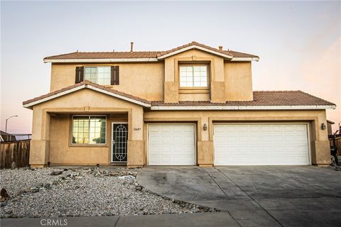 Photo of 13687 Dellwood Road, Victorville, CA 92392 (MLS # CV26041256)