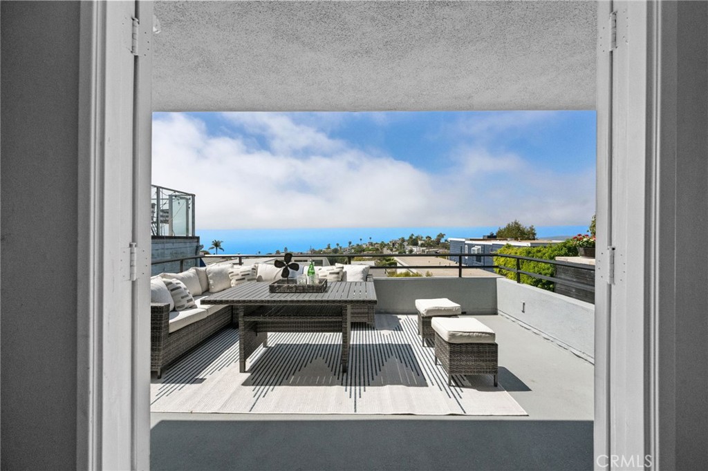 Arch Beach Heights (ABH) - Residential