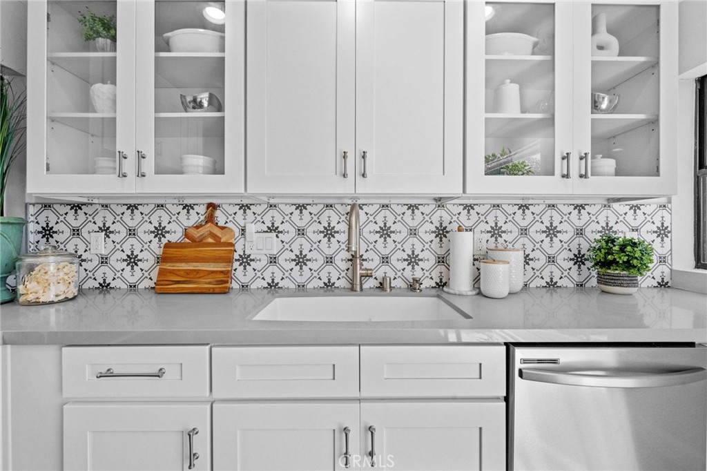 Arch Beach Heights (ABH) - Residential