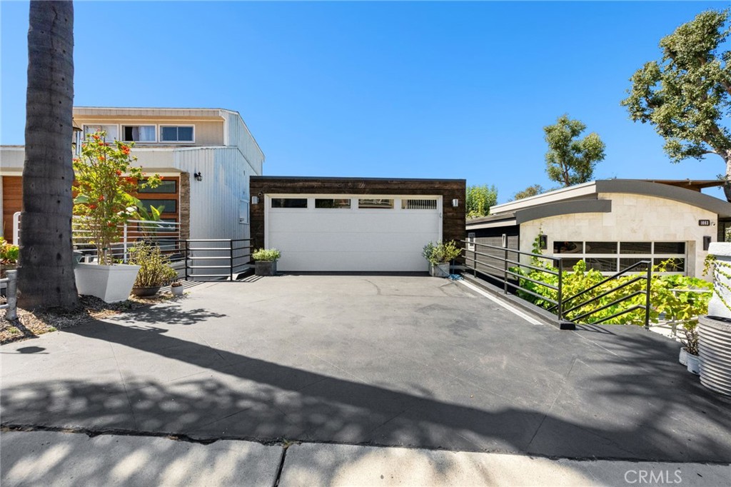 Arch Beach Heights (ABH) - Residential