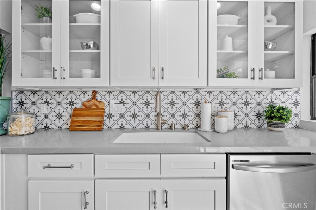 Arch Beach Heights (ABH) - Residential