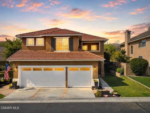 Photo of 2591 Renata Court, Thousand Oaks, CA 91362 (MLS # 226003957)