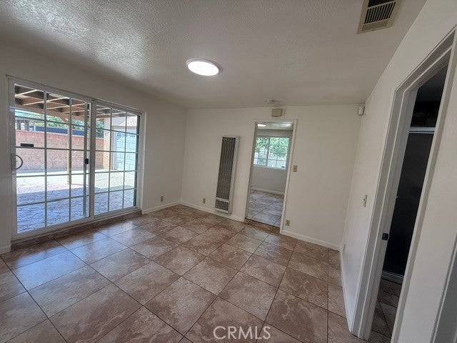1082 Fremont