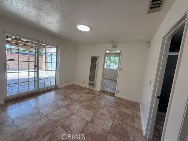 1082 Fremont