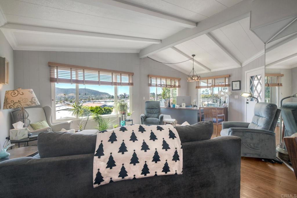 1930 W San Marcos Boulevard 10